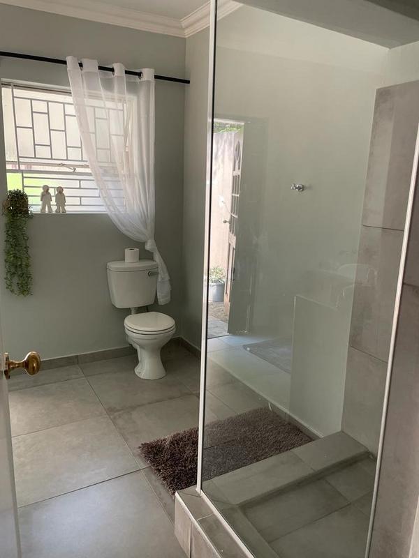 4 Bedroom Property for Sale in Mullersrust Free State